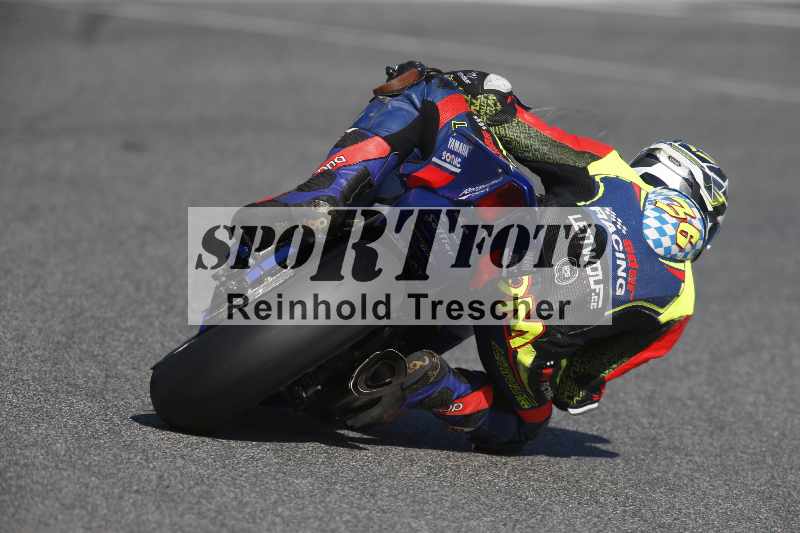 /Archiv-2024/02 29.01.-02.02.2024 Moto Center Thun Jerez/Gruppe gelb-yellow/backside